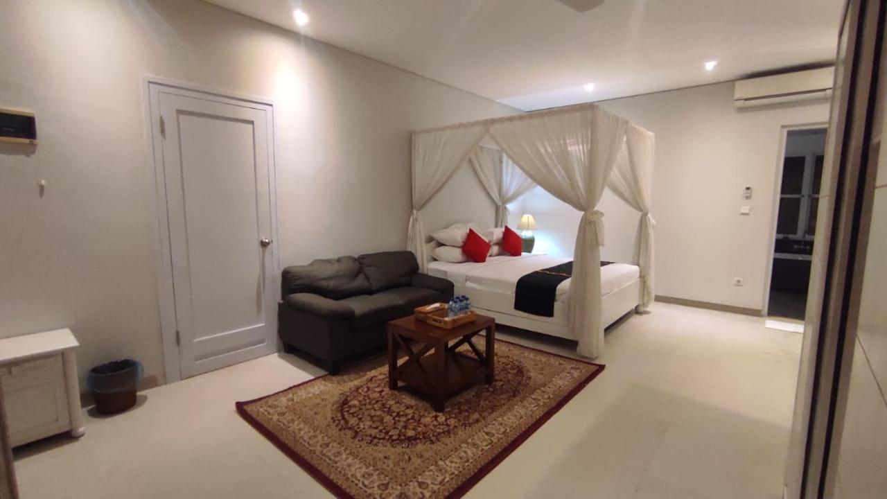 The Radian Villa Canggu  Exterior photo