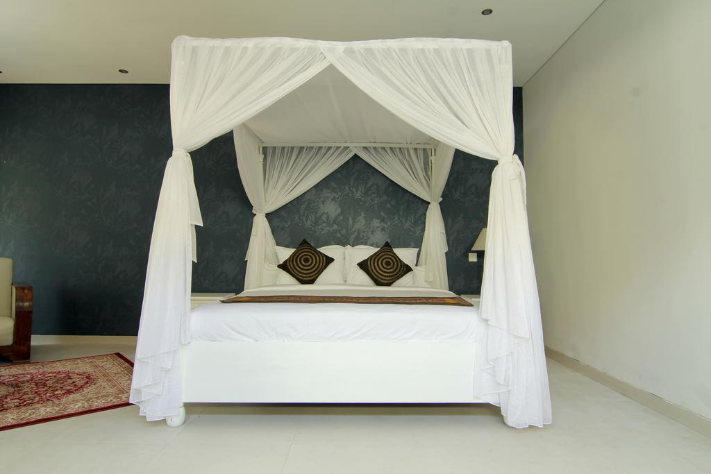 The Radian Villa Canggu  Room photo